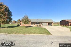 99 North St, Germantown, IL 62245
