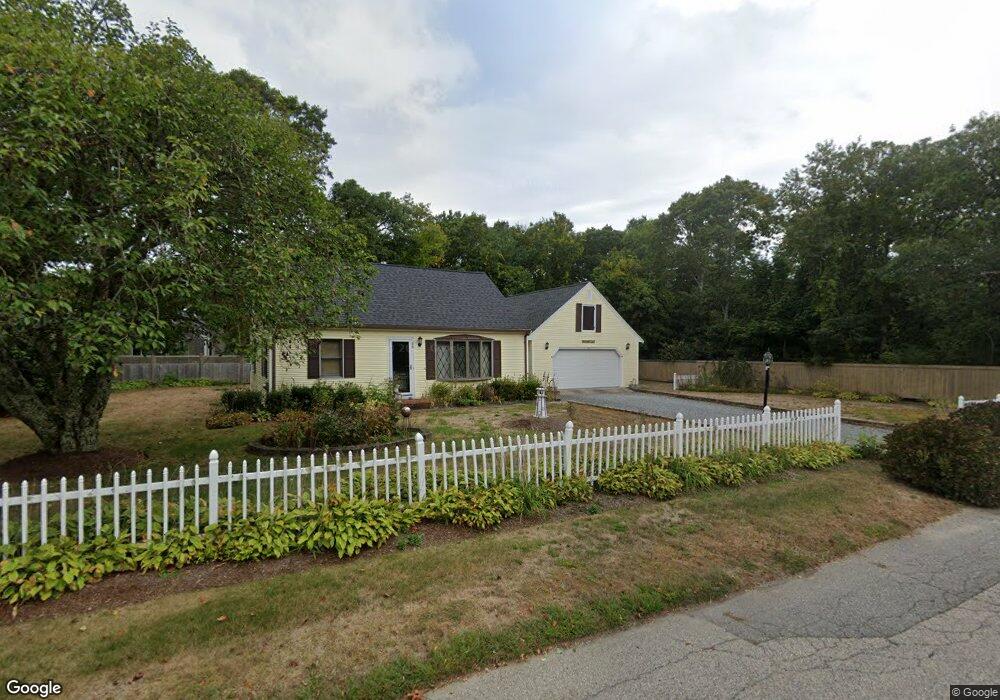 38 Sophie Ln, East Falmouth, MA 02536 - photo 1