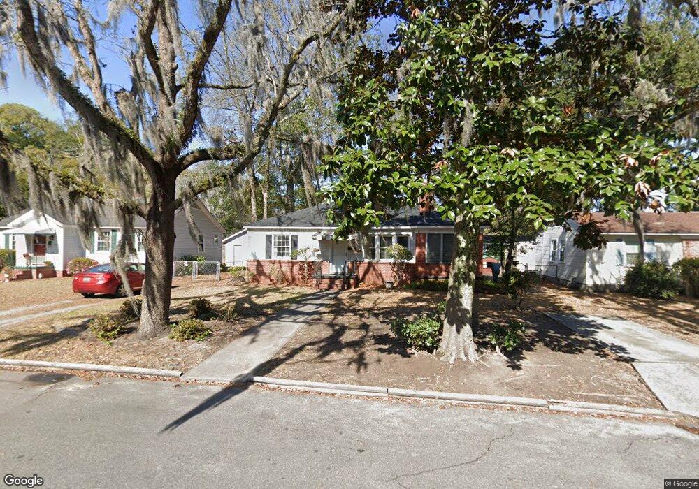 2352 E 42nd St, Savannah, GA 31404 - photo 1