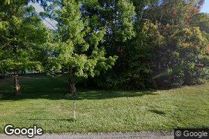 898 Lake Dr, Fremont, IN 46737
