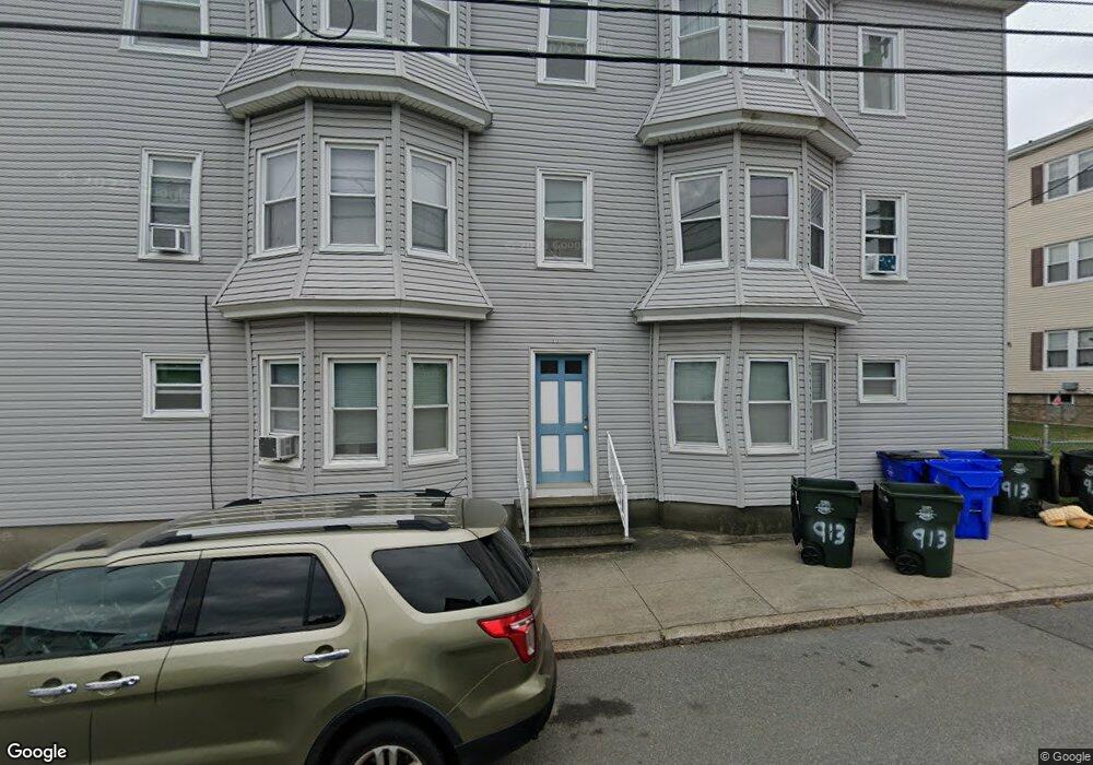 913 Bedford St unit 1R, Fall River, MA 02723 - photo 1