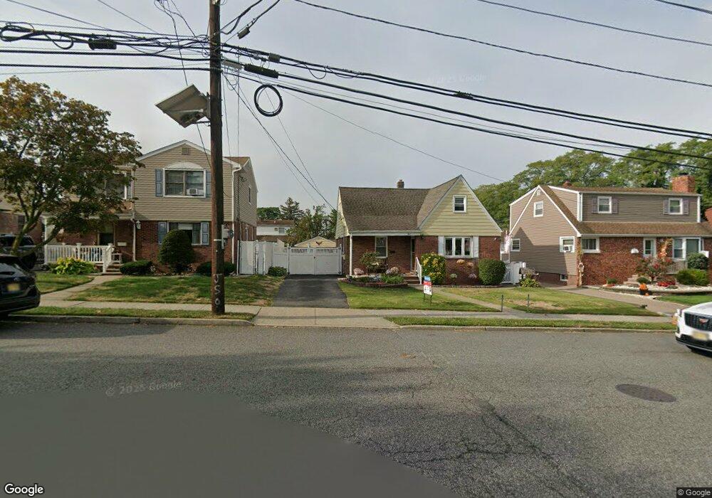 Sold $656,000 • Co-Listing Agent