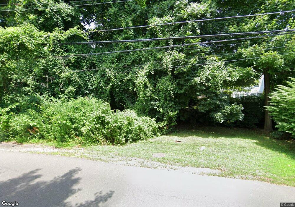 19 Edgewood Dr, Greenwich, CT 06831 - photo 1