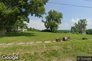 508 W Summit St, Wyoming, IA 52362