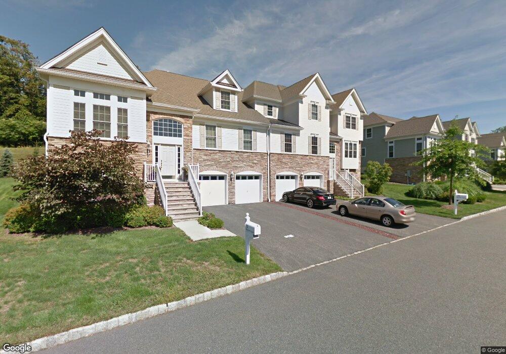 29 Baxter Ln, West Orange, NJ 07052 - photo 1