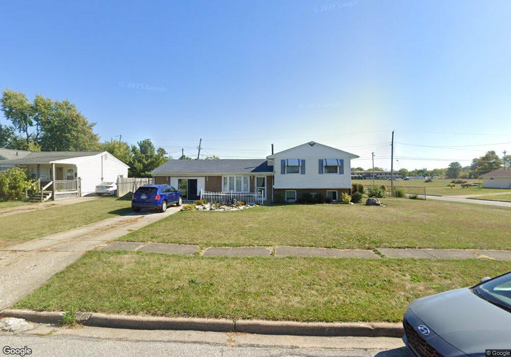 4323 Palm Ave, Lorain, OH 44055 - photo 1