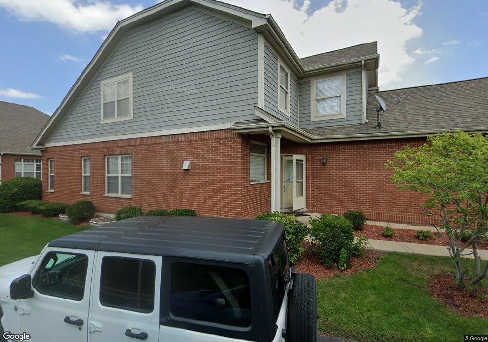 4414 Lainie Cir, Glenview, IL 60026 - photo 1