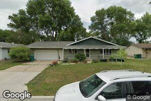 707 W Circle Dr, Montgomery, MN 56069