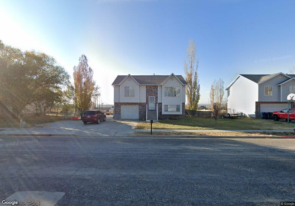 4651 S 2675 W unit 3, Roy, UT 84067 - photo 1