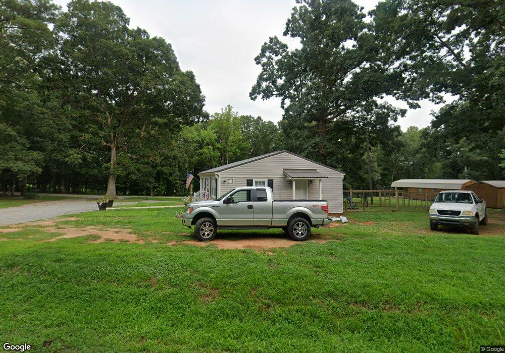 539 Hardy Rd, Lunenburg, VA 23952 - photo 1