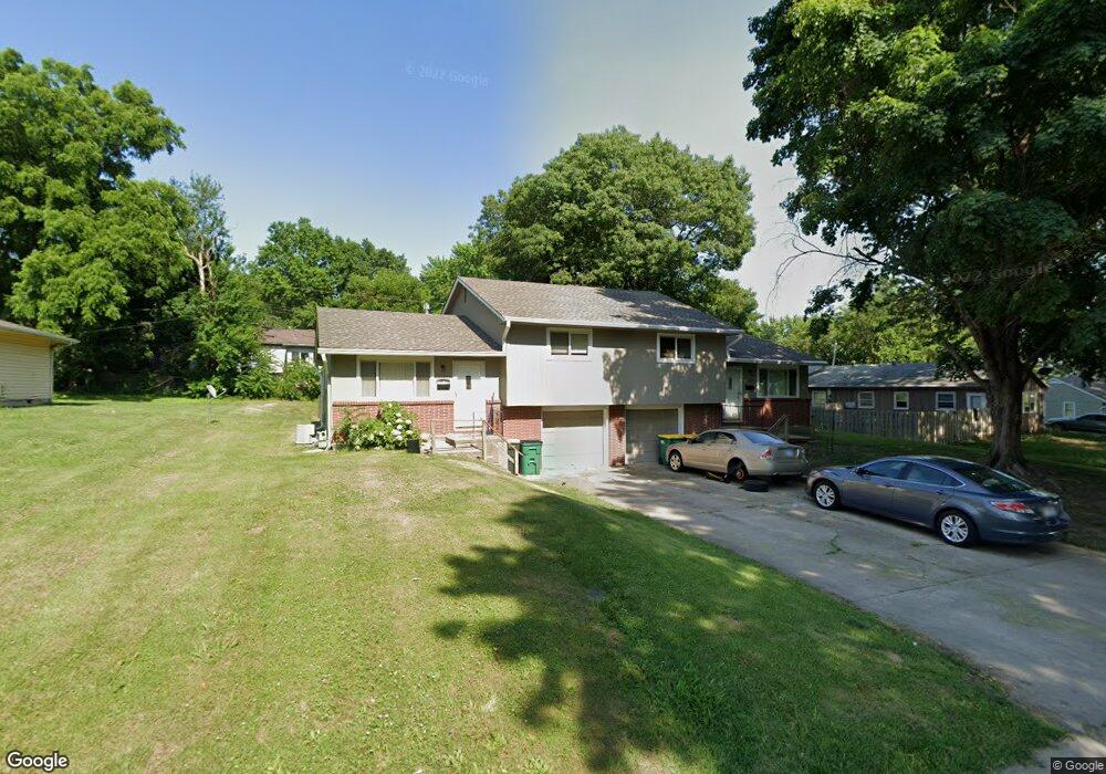 6121 Caenen St, Shawnee, KS 66216 - photo 1