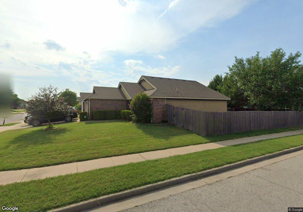 2216 E Concord St, Broken Arrow, OK 74012 - photo 1