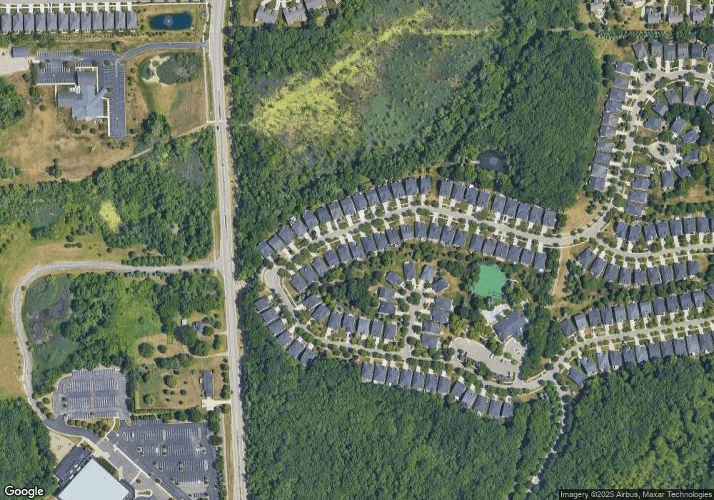 4029 Hillsdale Dr unit 272, Auburn Hills, MI 48326 - photo 1