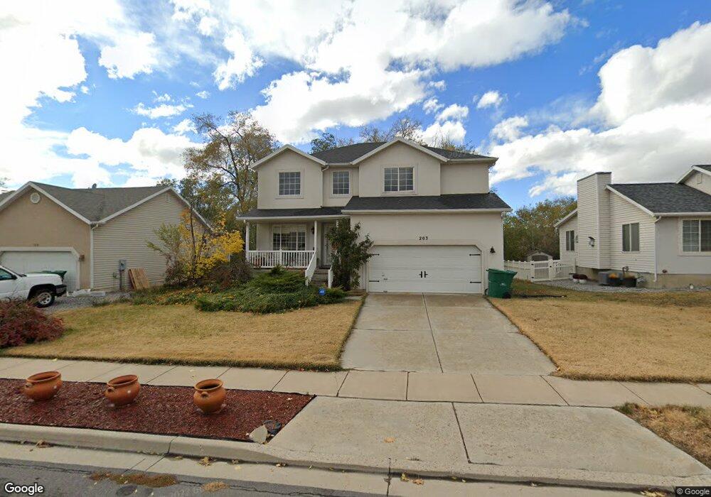 203 N 750 W, Layton, UT 84041 - photo 1