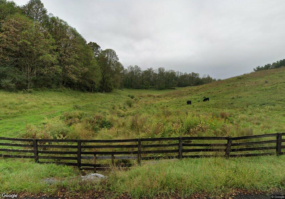 907 Long Mountain Rd, Washington, VA 22747 - photo 1