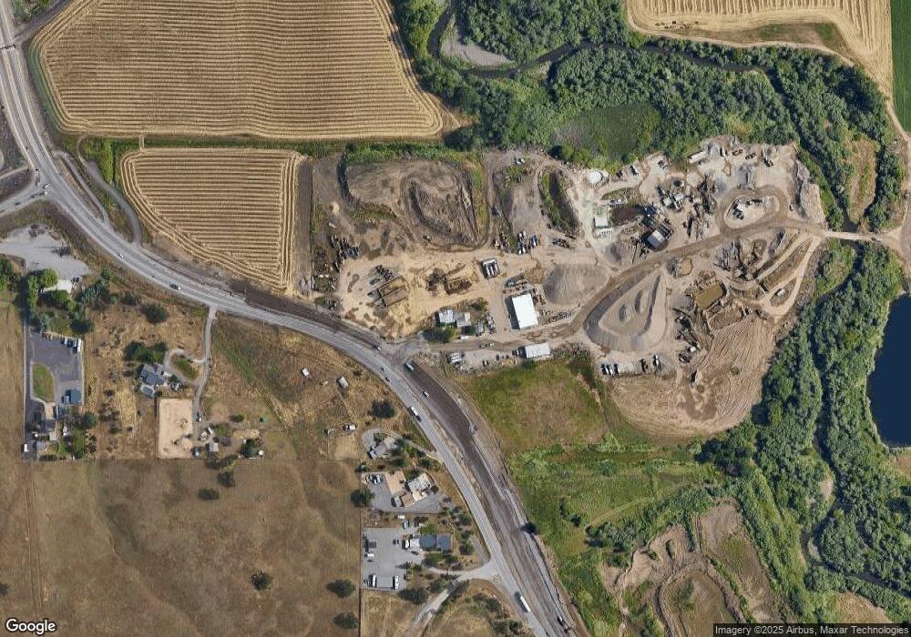 7256 Blackwell Rd, Central Point, OR 97502 - photo 1