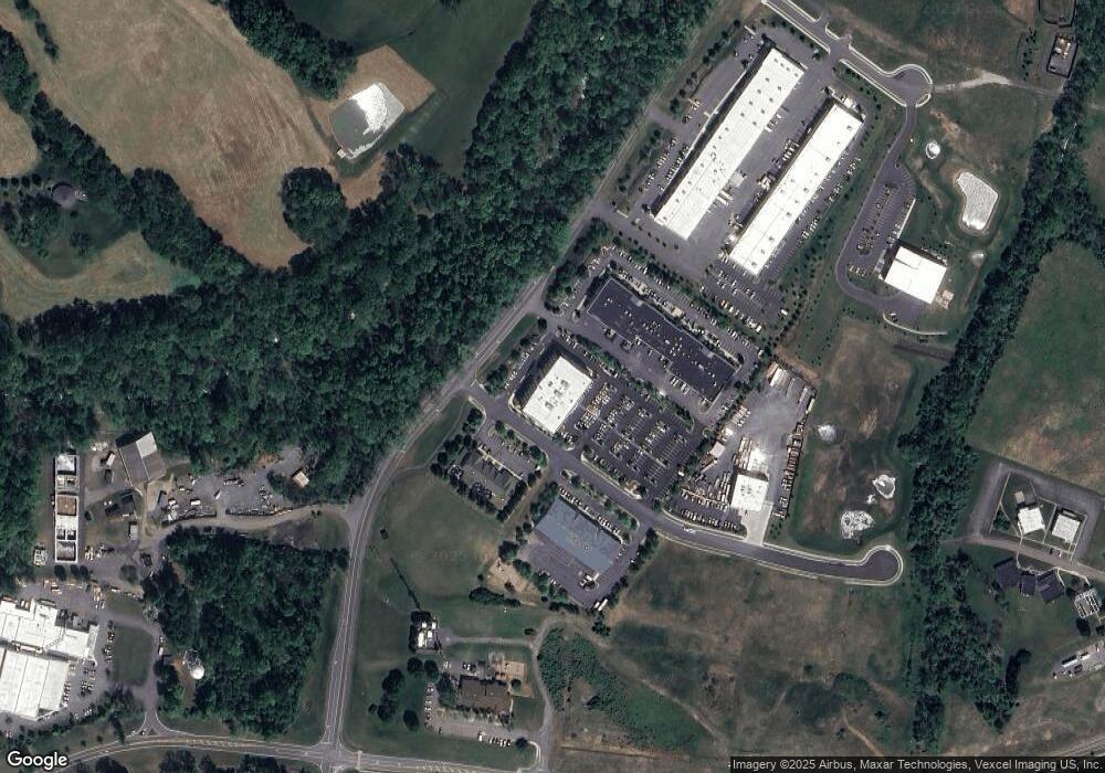 6801 Kennedy Rd, Warrenton, VA 20187 - photo 1