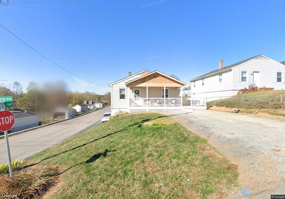 1501 Harding Ave, Waynesboro, VA 22980 - photo 1