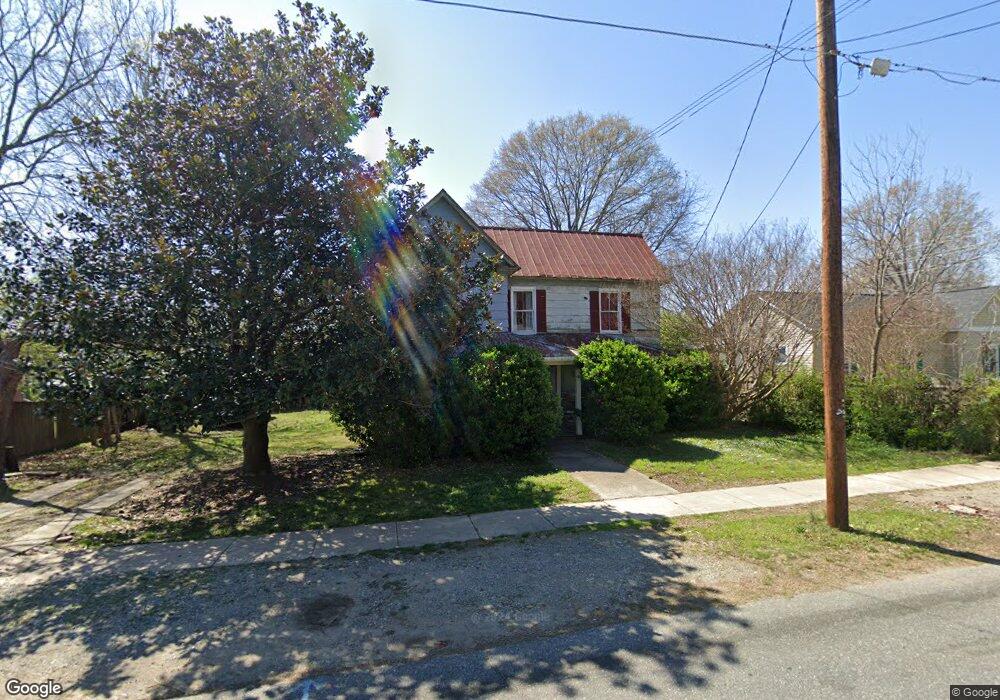 411 N 3rd Ave, Siler City, NC 27344 - photo 1