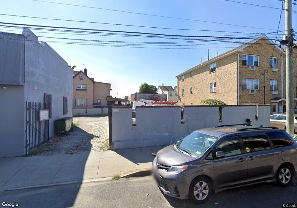 10168 99th St, Jamaica, NY 11416 - photo 1