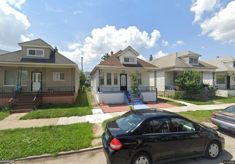 12033 Klinger St, HamtraMcK, MI 48212 - photo 1