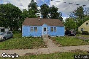 40 Stanhope Rd, Springfield, MA 01109