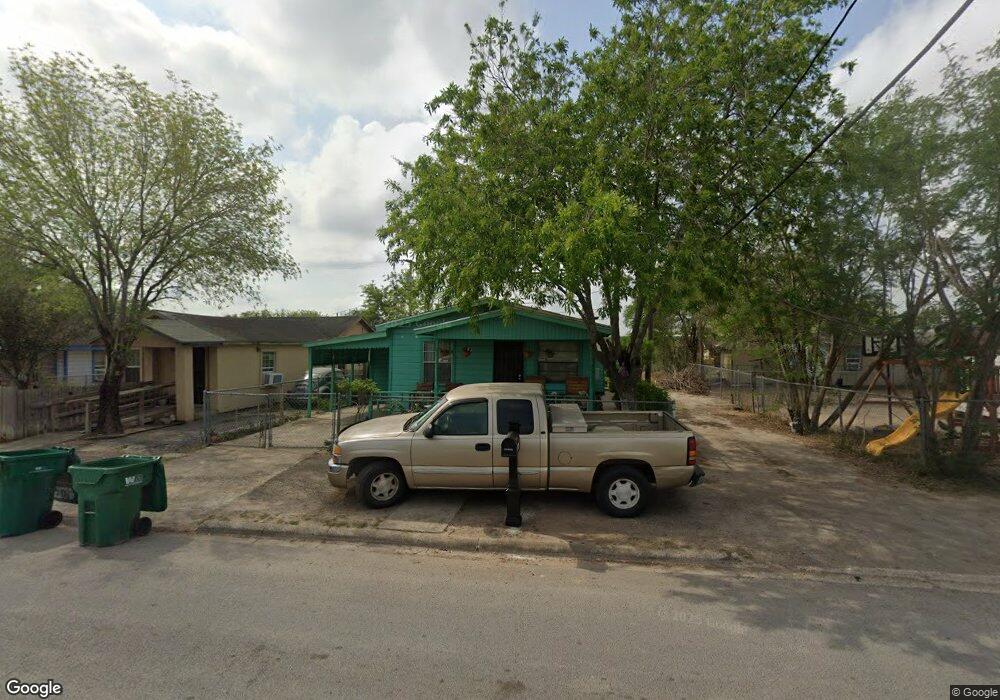 702 E Bell Ave, Pharr, TX 78577 - photo 1