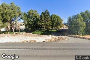5083 State Route 28, Rock Island, WA 98850