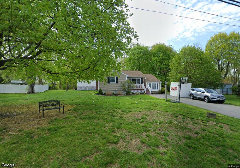 2776 Heathercrest Dr, Yorktown Heights, NY 10598 - photo 1