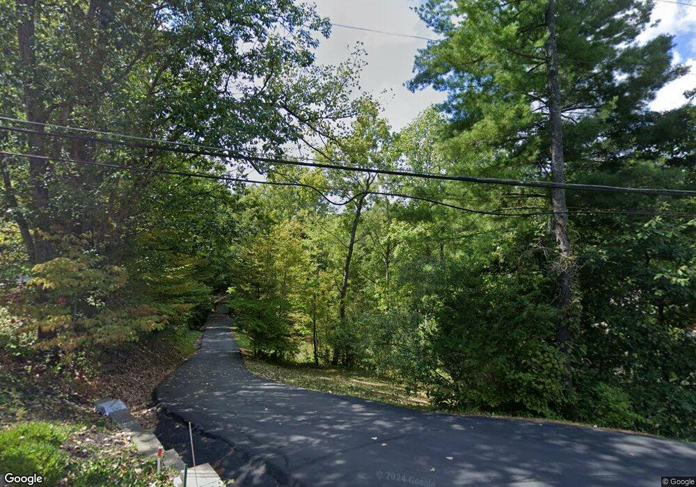 11760 W Maple Dr, Columbus, IN 47201 - photo 1