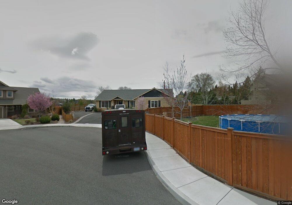 1454 NW Maple Rim Ct, Redmond, OR 97756 - photo 1