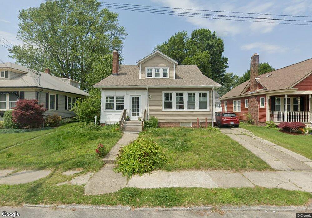 92 Friendly Rd, Cranston, RI 02910 - photo 1