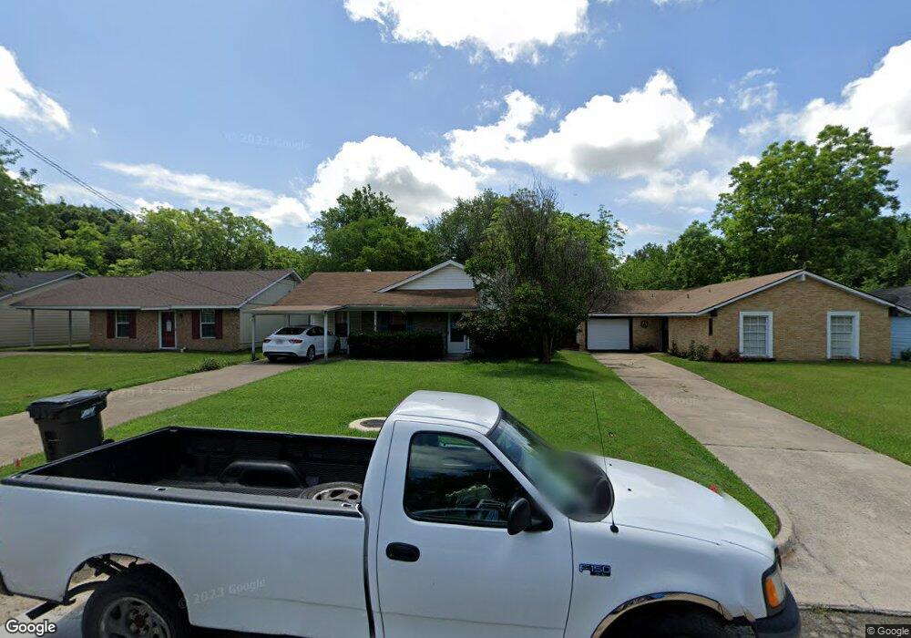 2521 W 5th Ave, Corsicana, TX 75110 - photo 1