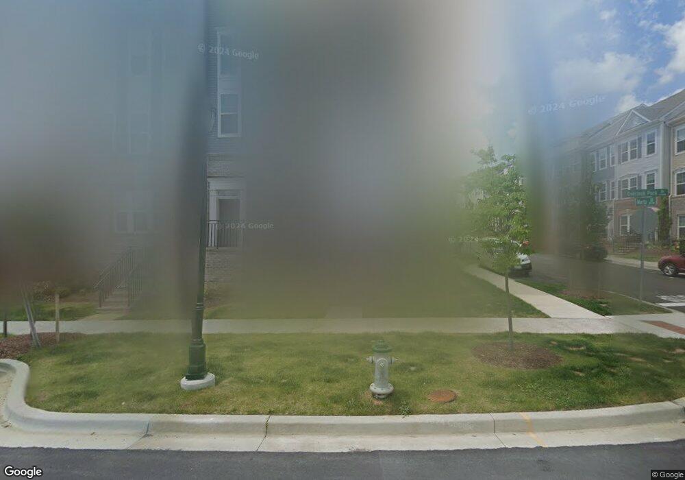 23524 Overlook Park Dr unit 201, Clarksburg, MD 20871 - photo 1