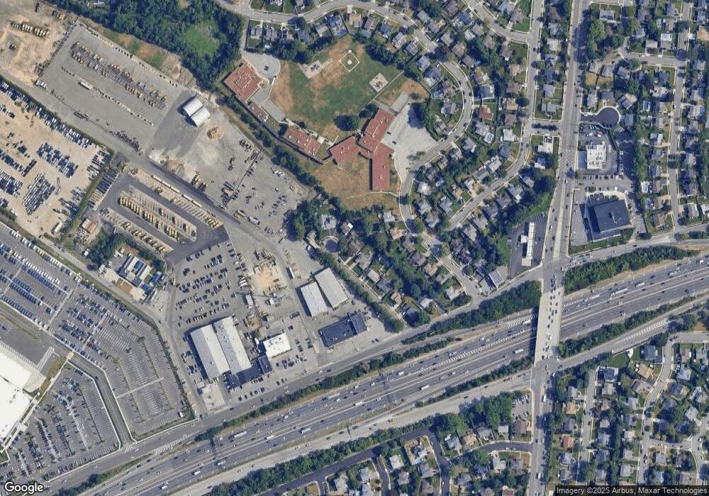 12 Abby Ln, Syosset, NY 11791 - photo 1