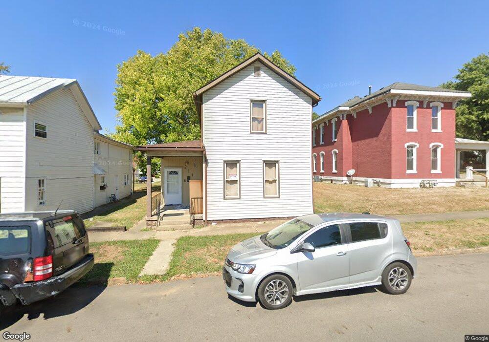 211 Perry St, Lancaster, OH 43130 - photo 1