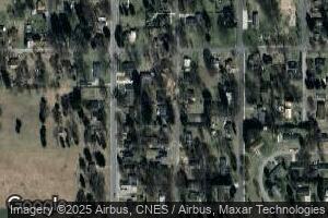 428 S 2nd St, Edmore, MI 48829
