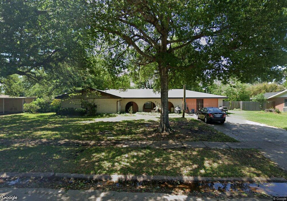 426 Washington St, Lake Charles, LA 70605 - photo 1