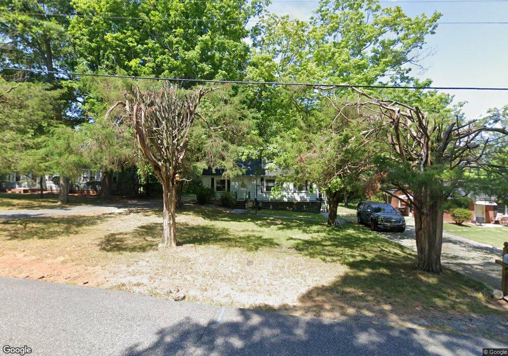 1612 Fairway Rd, Asheboro, NC 27205 - photo 1