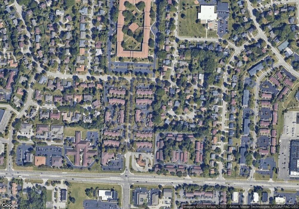 5361 Shannon Ln unit 74, Columbus, OH 43235 - photo 1