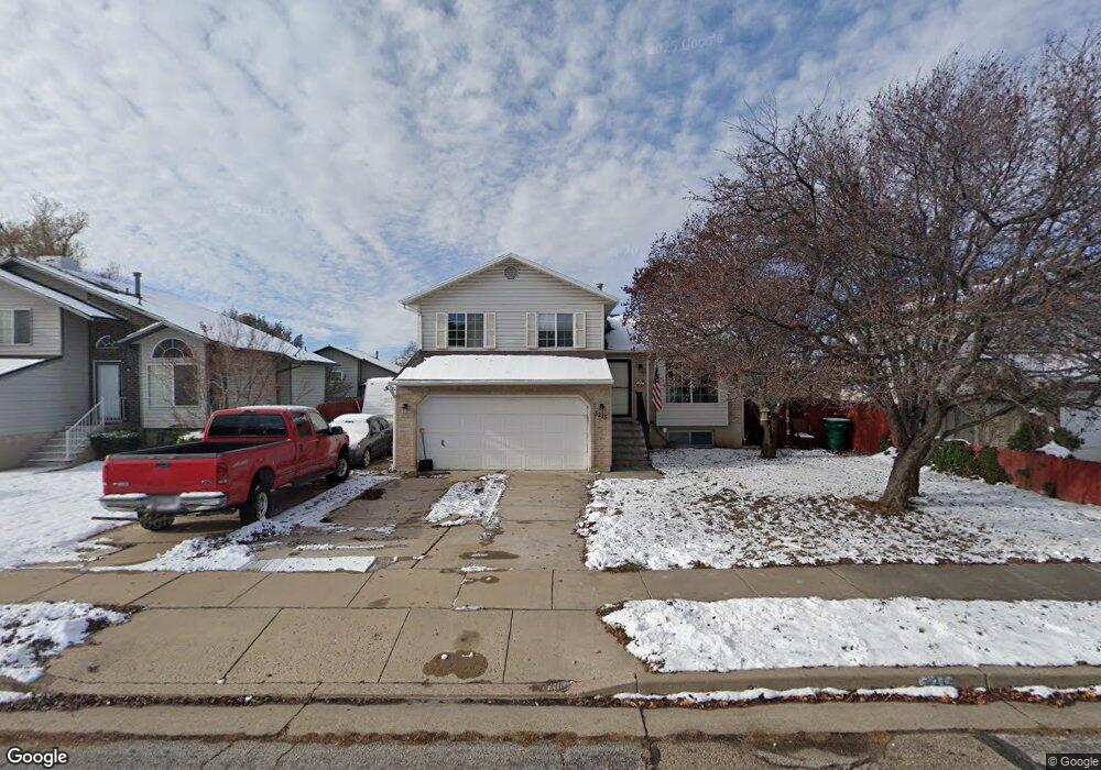 5215 S 2775 W, Roy, UT 84067 - photo 1