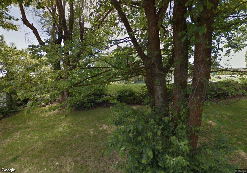 330 N 1st St, Klamath Falls, OR 97601 - photo 1