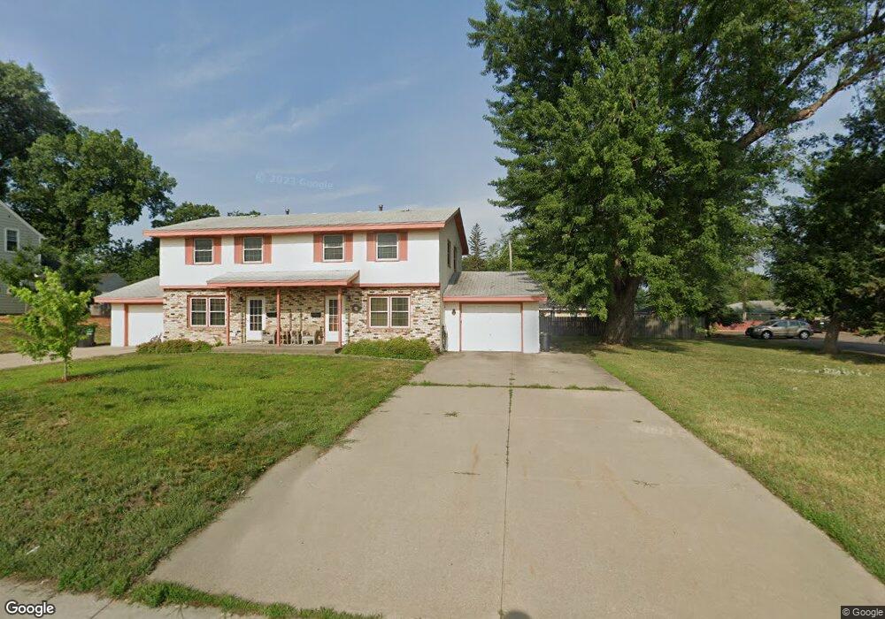 8424 Lyndale Ave S, Bloomington, MN 55420 - photo 1