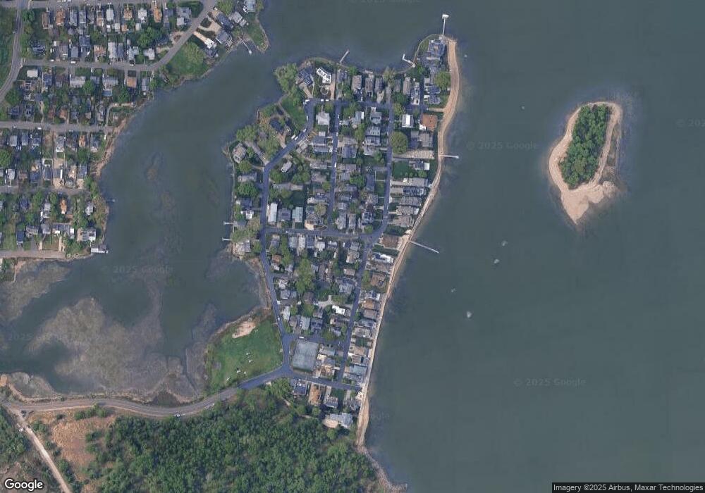 31 Harbor View Ave, Norwalk, CT 06854 - photo 1