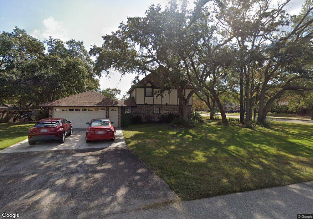 536 Cross Gates Blvd, Slidell, LA 70461 - photo 1