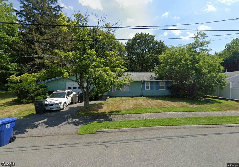 5 Hemlock St, Danvers, MA 01923 - photo 1