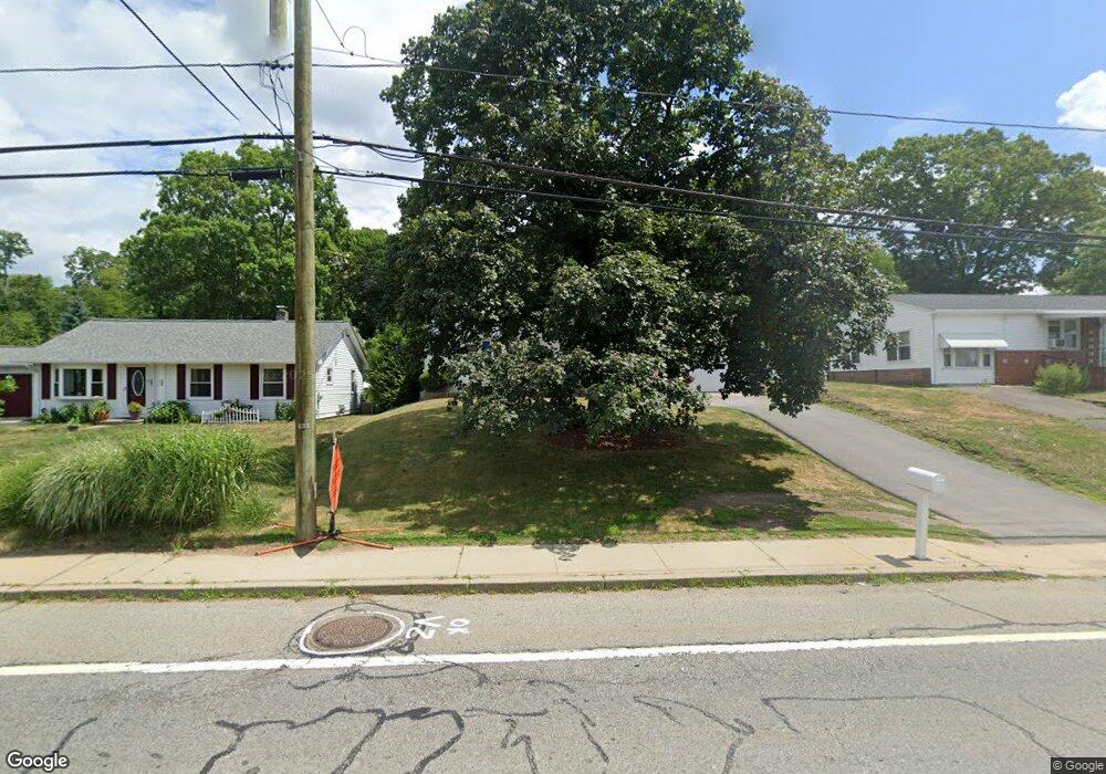 603 Mendon Rd unit 603, Cumberland, RI 02864 - photo 1