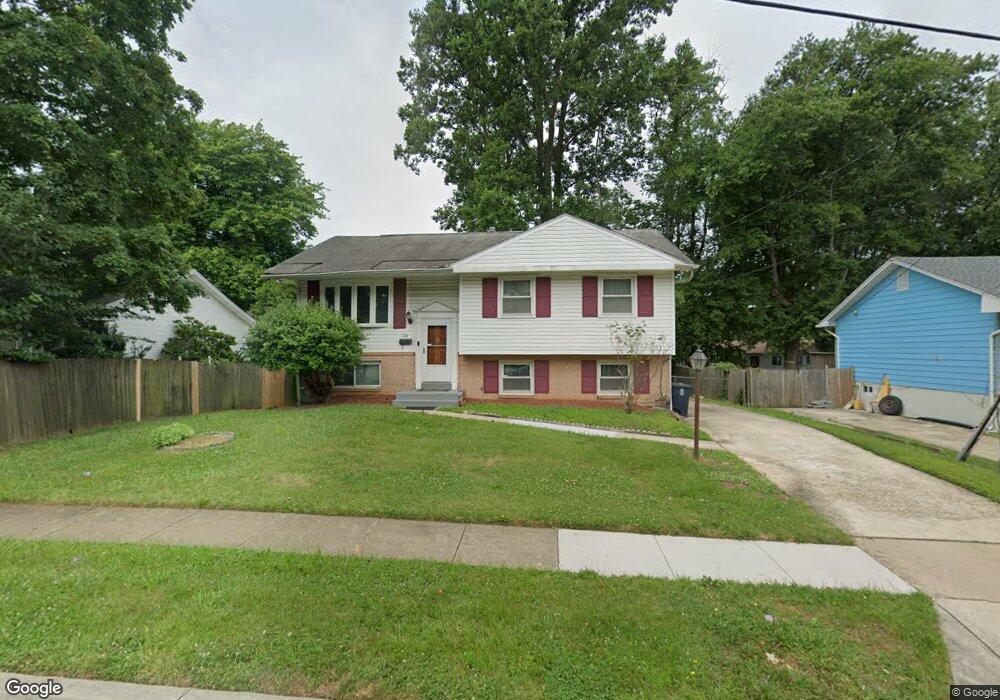 116 W Mill Ave, Capitol Heights, MD 20743 - photo 1