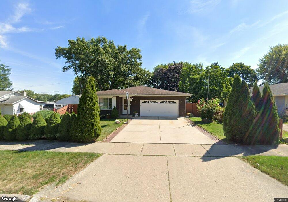 313 N Frolic Ave, Waukegan, IL 60085 - photo 1