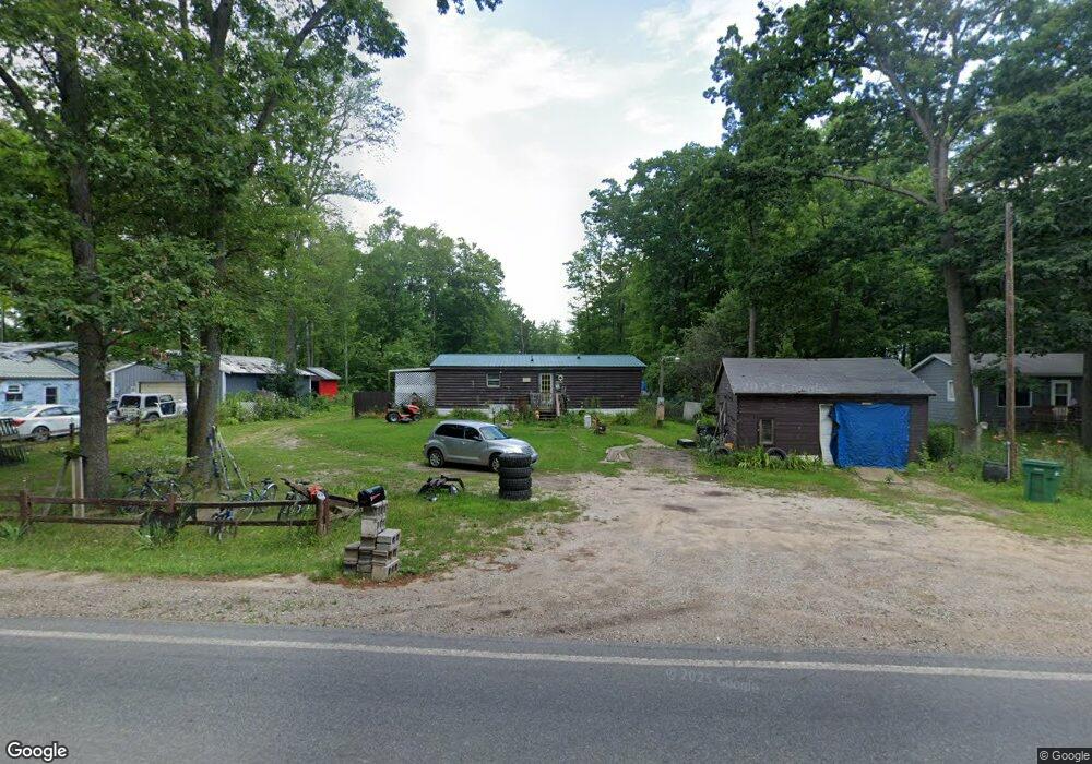 4623 E Townline Lake Rd, Harrison, MI 48625 - photo 1